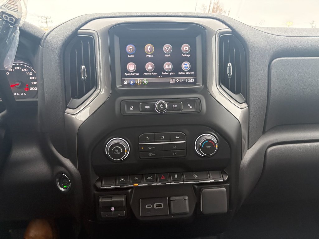 2026 Chevrolet Silverado 1500 in Saint-Eustache, Quebec - 7 - w1024h768px