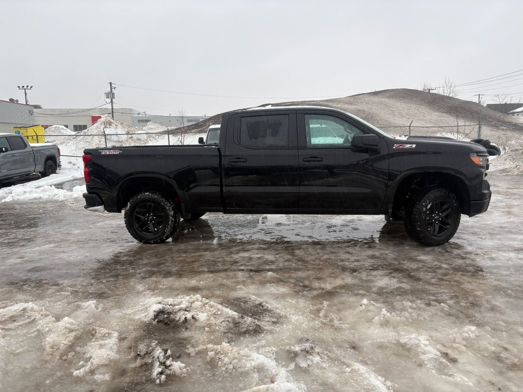 2026 Chevrolet Silverado 1500 in Saint-Eustache, Quebec - 3 - w1024h768px