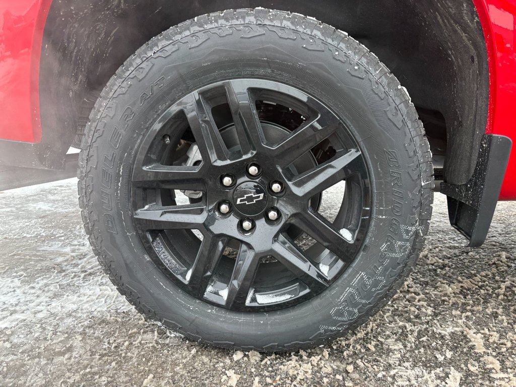 2026 Chevrolet Silverado 1500 in Saint-Eustache, Quebec - 5 - w1024h768px