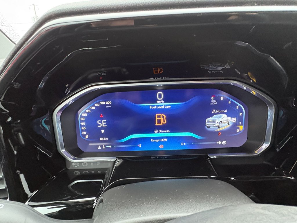 Chevrolet Silverado 1500  2026 à Saint-Eustache, Québec - 10 - w1024h768px