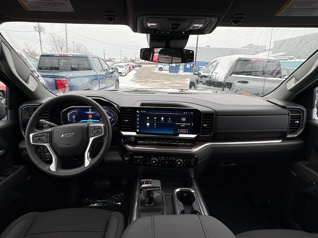 Chevrolet Silverado 1500  2026 à Saint-Eustache, Québec - 10 - w1024h768px