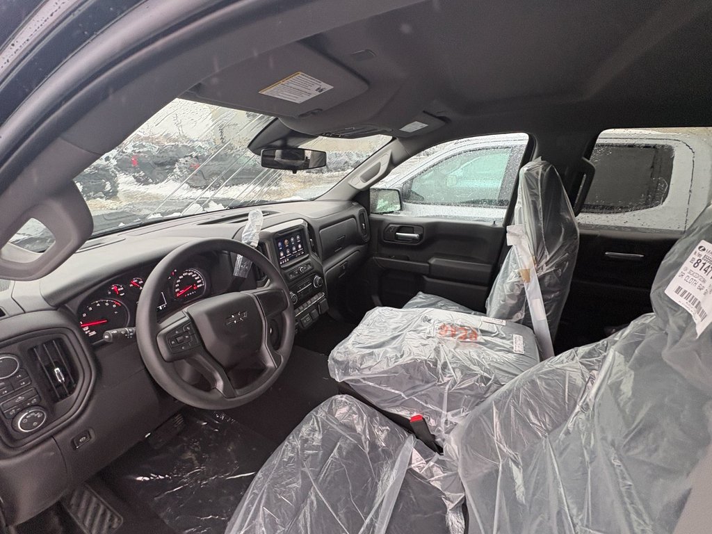 Chevrolet Silverado 1500  2026 à Saint-Eustache, Québec - 15 - w1024h768px