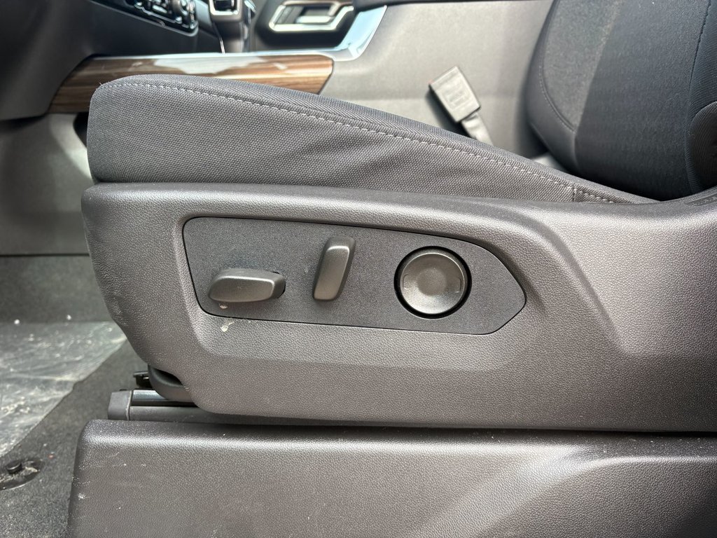 2026 Chevrolet Silverado 1500 in Saint-Eustache, Quebec - 15 - w1024h768px