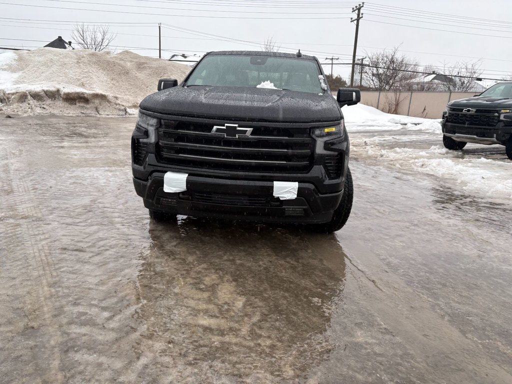 2026 Chevrolet Silverado 1500 in Saint-Eustache, Quebec - 3 - w1024h768px