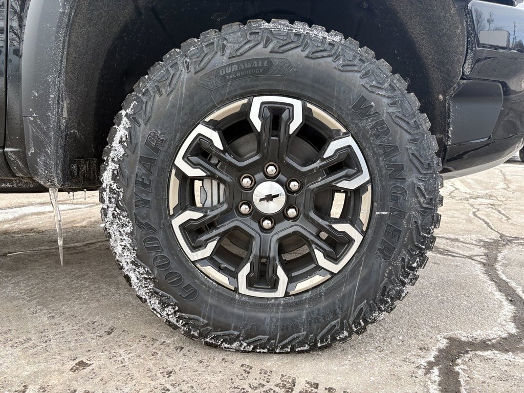 Chevrolet Silverado 1500  2026 à Saint-Eustache, Québec - 4 - w1024h768px