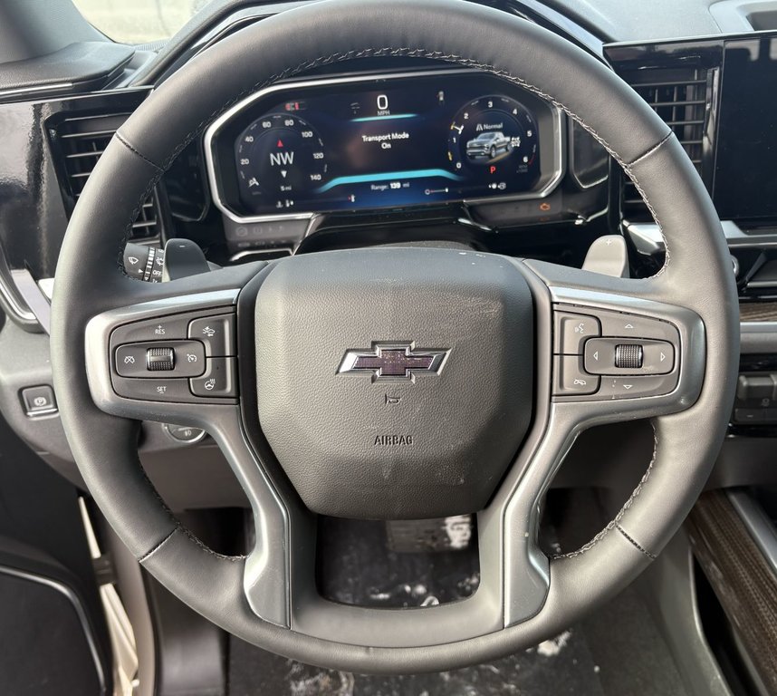 Chevrolet Silverado 1500  2026 à Saint-Eustache, Québec - 8 - w1024h768px