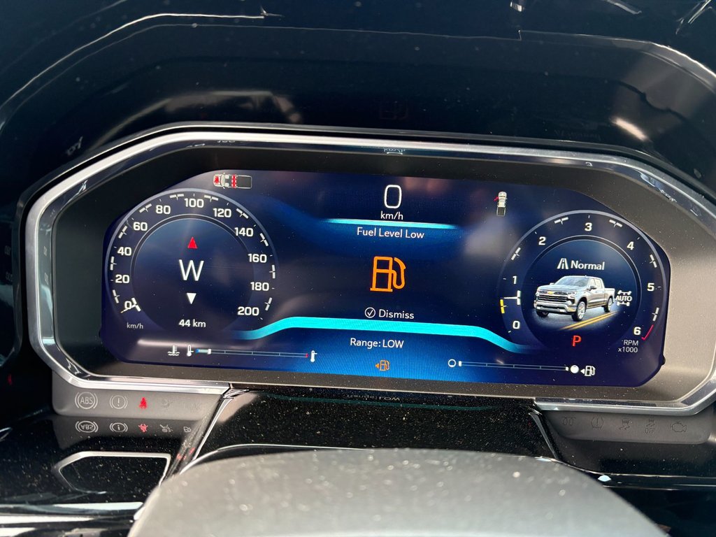 Chevrolet Silverado 1500  2026 à Saint-Eustache, Québec - 11 - w1024h768px