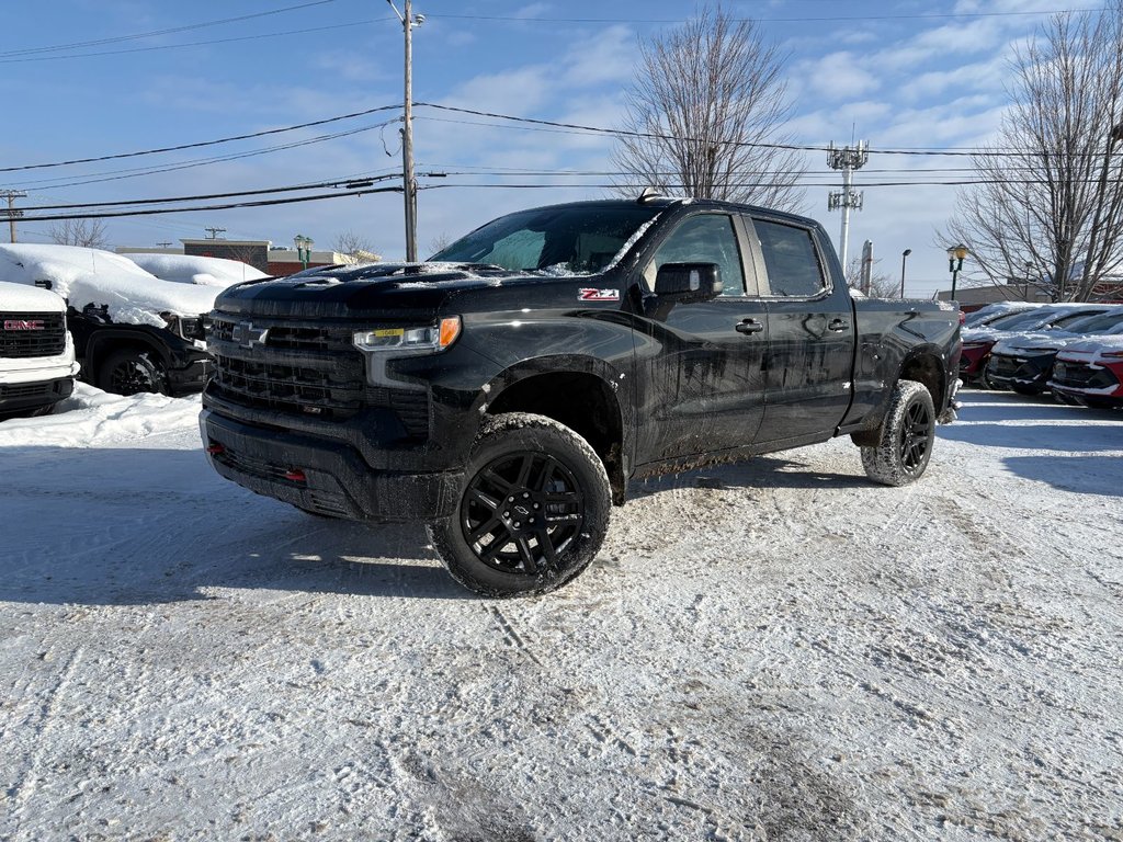 Chevrolet Silverado 1500  2026 à Saint-Eustache, Québec - 1 - w1024h768px