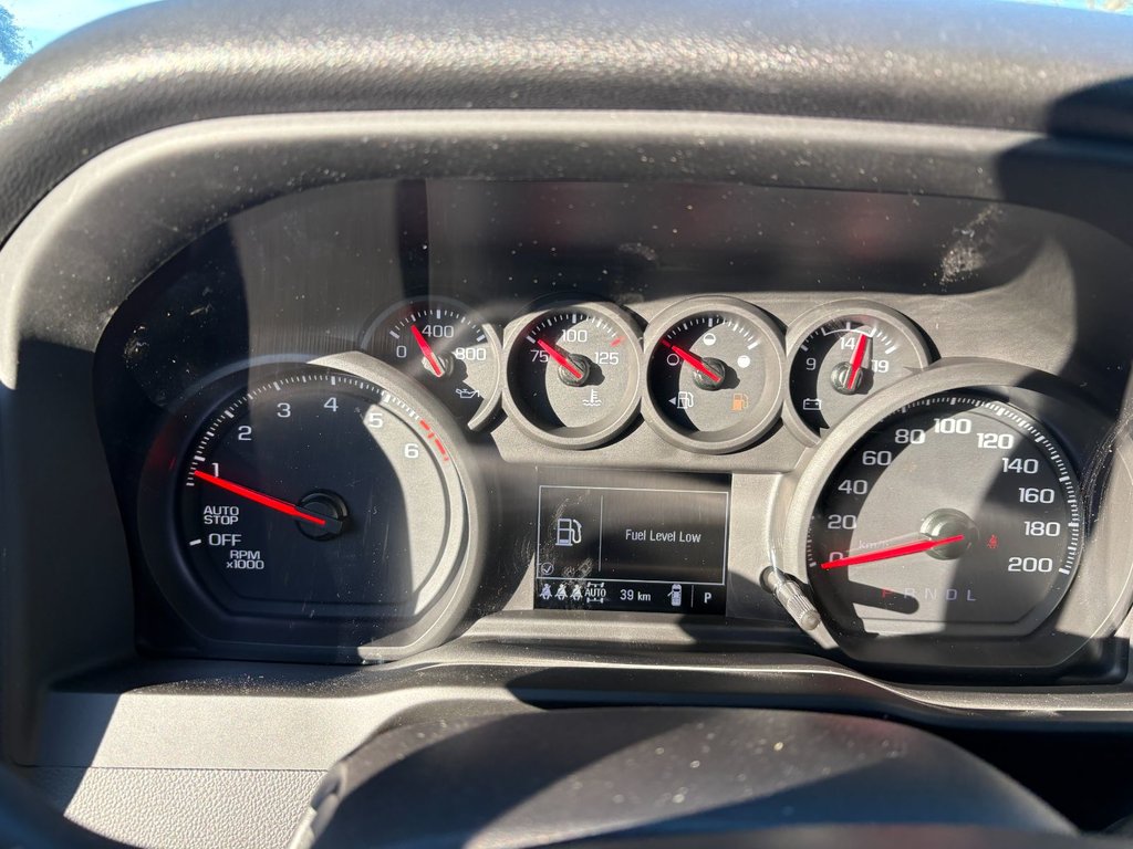 Chevrolet Silverado 1500  2026 à Saint-Eustache, Québec - 10 - w1024h768px