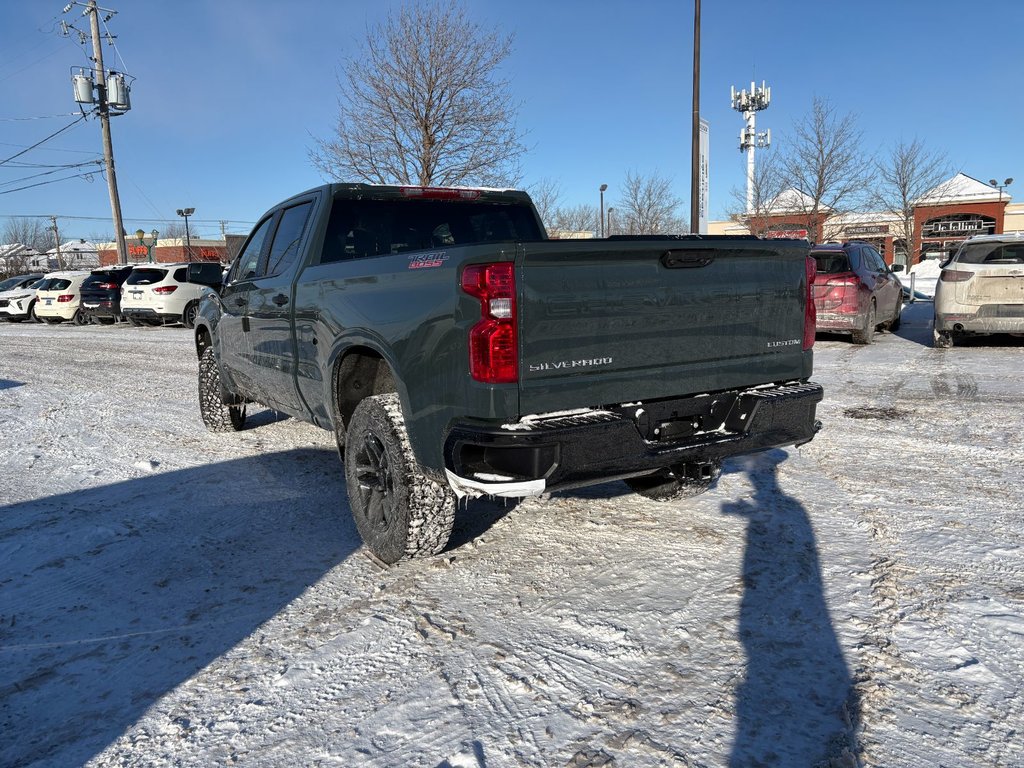 Chevrolet Silverado 1500  2026 à Saint-Eustache, Québec - 4 - w1024h768px