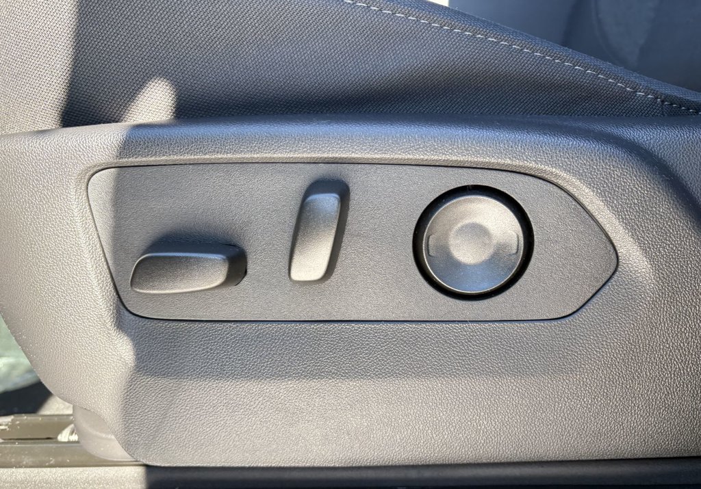 2026 Chevrolet Silverado 1500 in Saint-Eustache, Quebec - 13 - w1024h768px