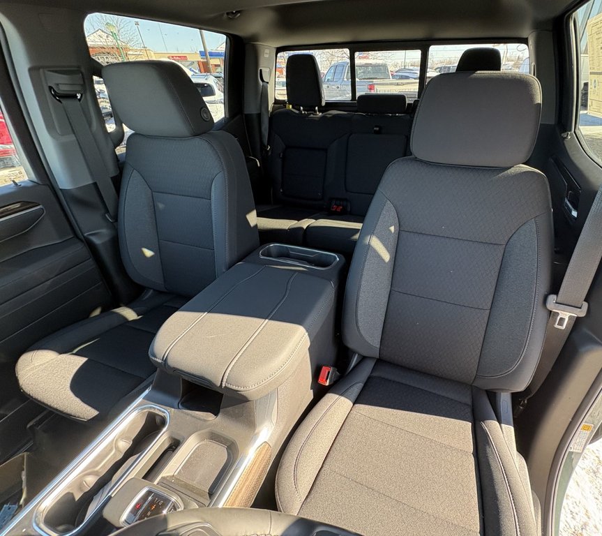 2026 Chevrolet Silverado 1500 in Saint-Eustache, Quebec - 12 - w1024h768px