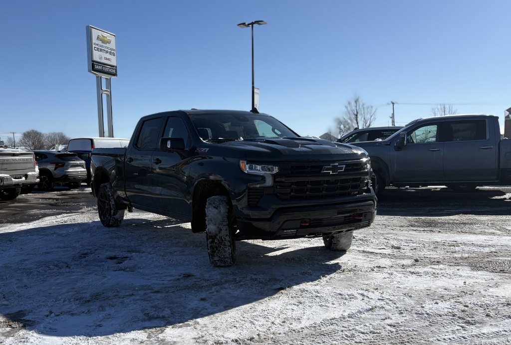 2026 Chevrolet Silverado 1500 in Saint-Eustache, Quebec - 3 - w1024h768px