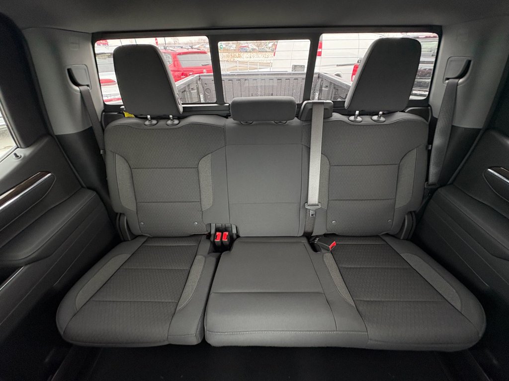 2026 Chevrolet Silverado 1500 in Saint-Eustache, Quebec - 16 - w1024h768px