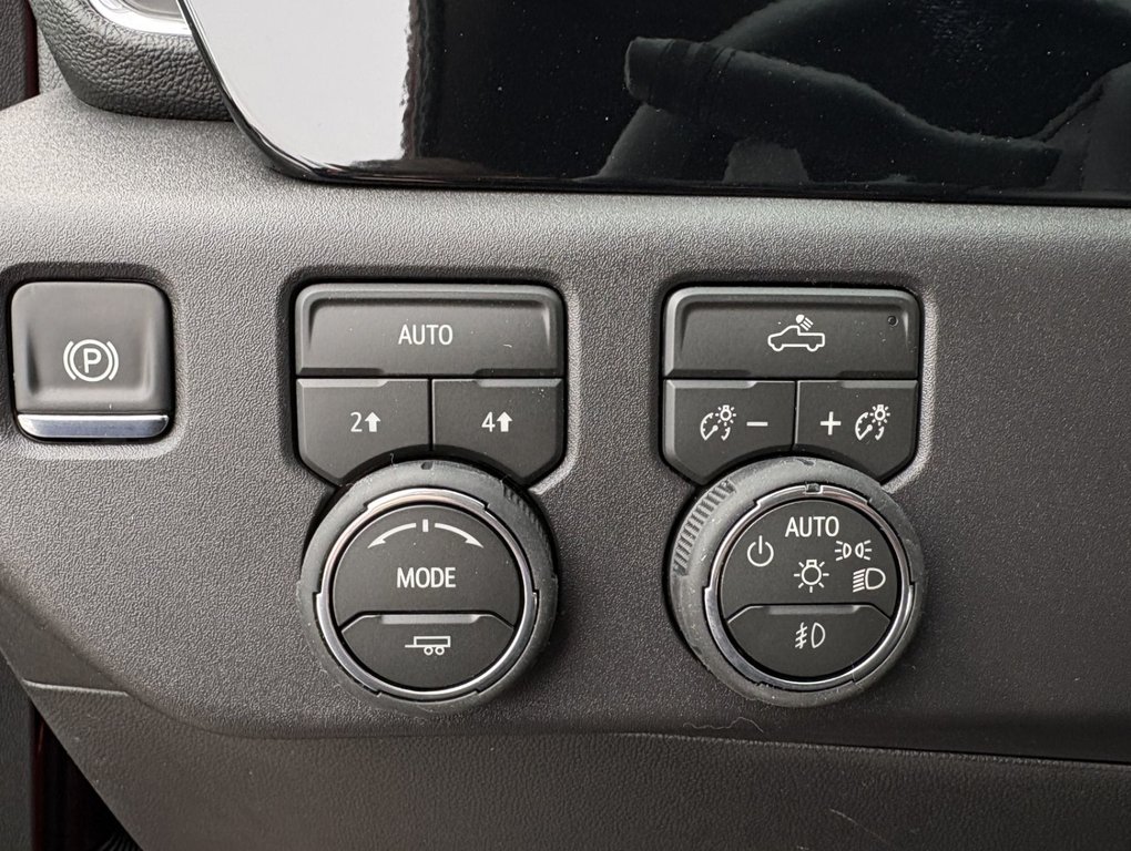 2026 Chevrolet Silverado 1500 in Saint-Eustache, Quebec - 12 - w1024h768px