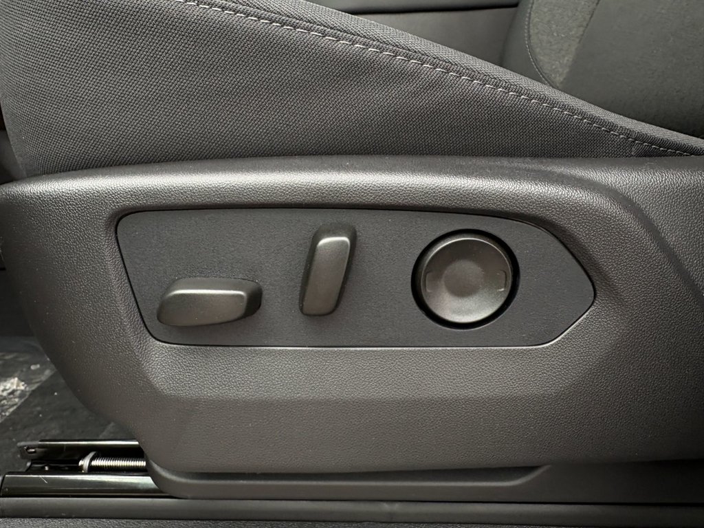 2026 Chevrolet Silverado 1500 in Saint-Eustache, Quebec - 13 - w1024h768px