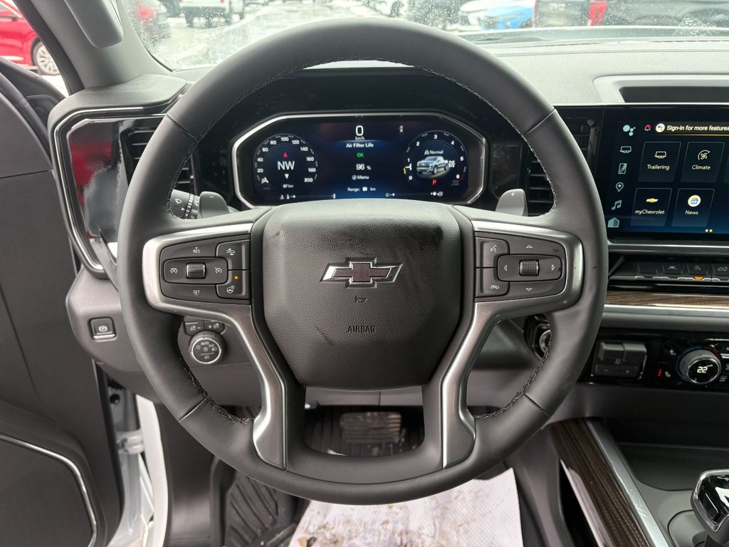 Chevrolet Silverado 1500  2026 à Saint-Eustache, Québec - 11 - w1024h768px