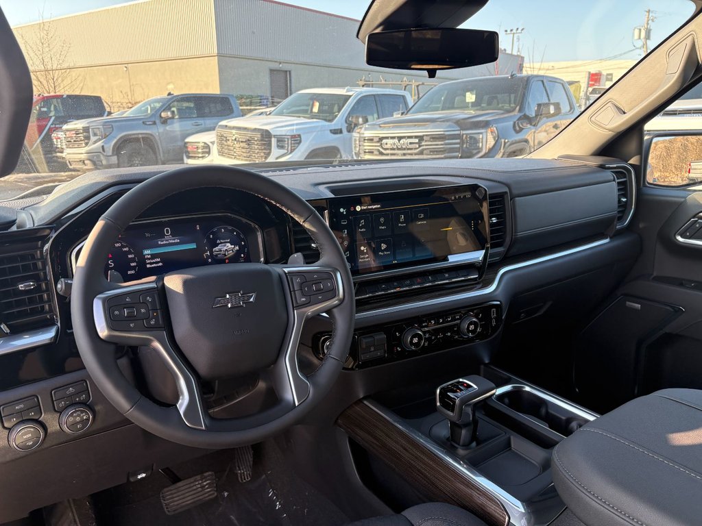 2026 Chevrolet Silverado 1500 in Saint-Eustache, Quebec - 12 - w1024h768px