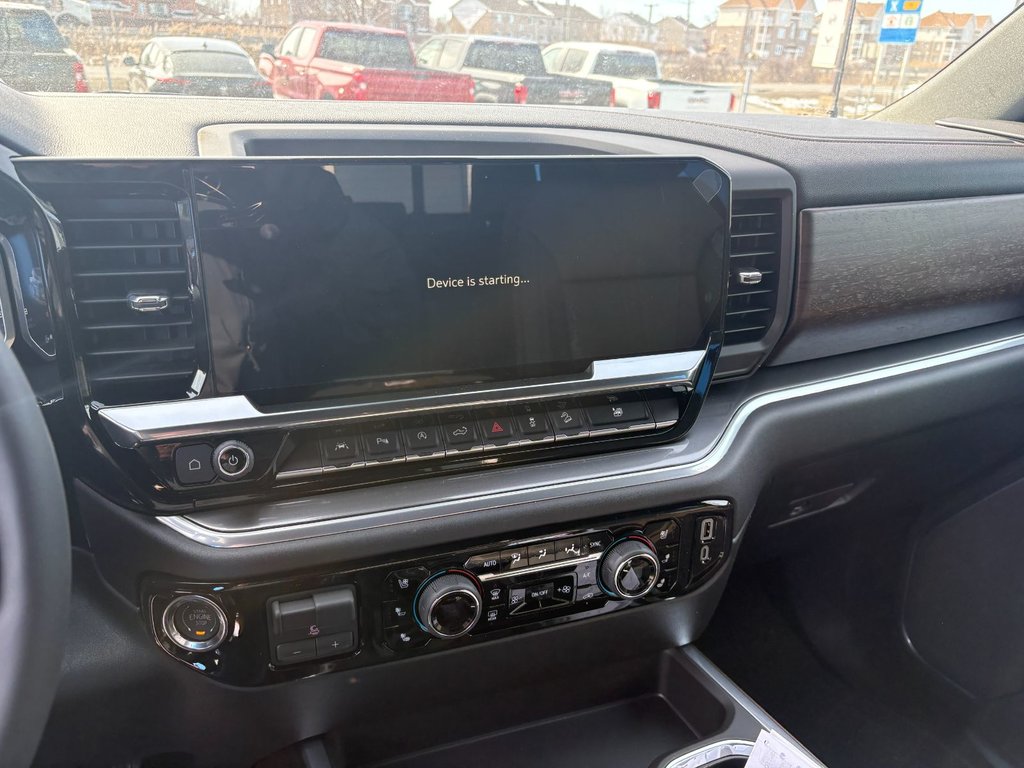 2026 Chevrolet Silverado 1500 in Saint-Eustache, Quebec - 11 - w1024h768px