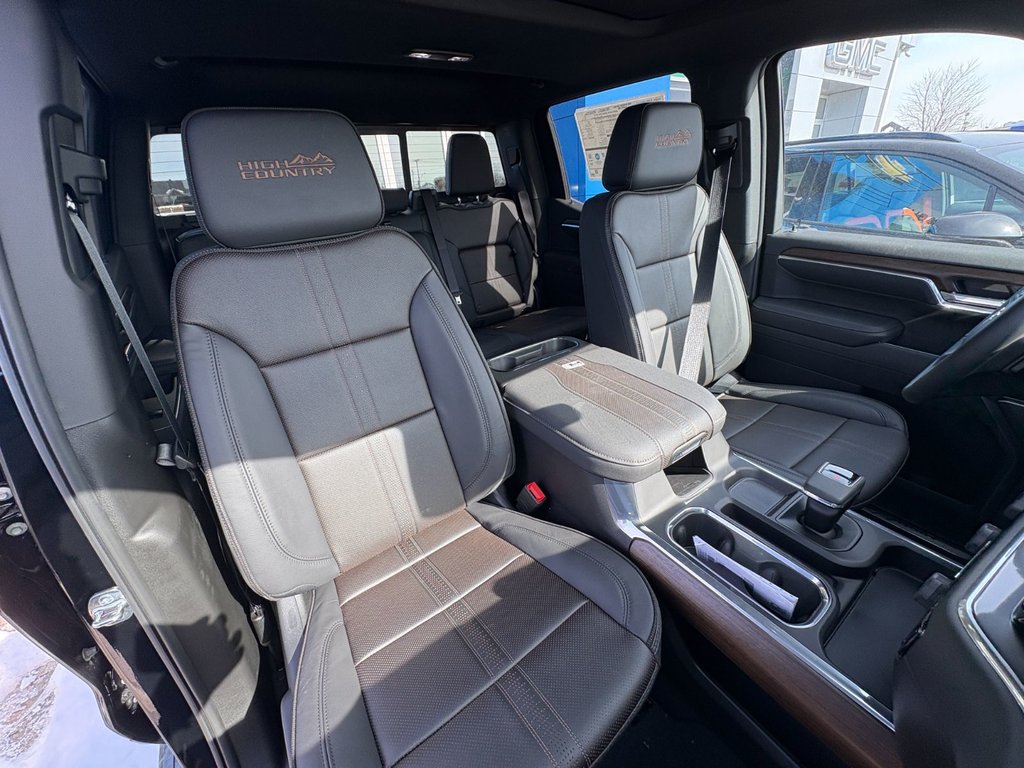 2026 Chevrolet Silverado 1500 in Saint-Eustache, Quebec - 16 - w1024h768px