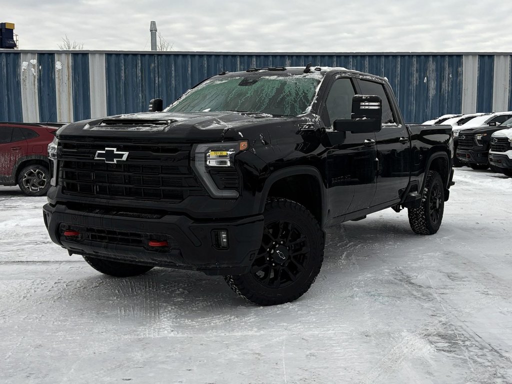 Chevrolet Silverado 2500 HD  2026 à Saint-Eustache, Québec - 1 - w1024h768px