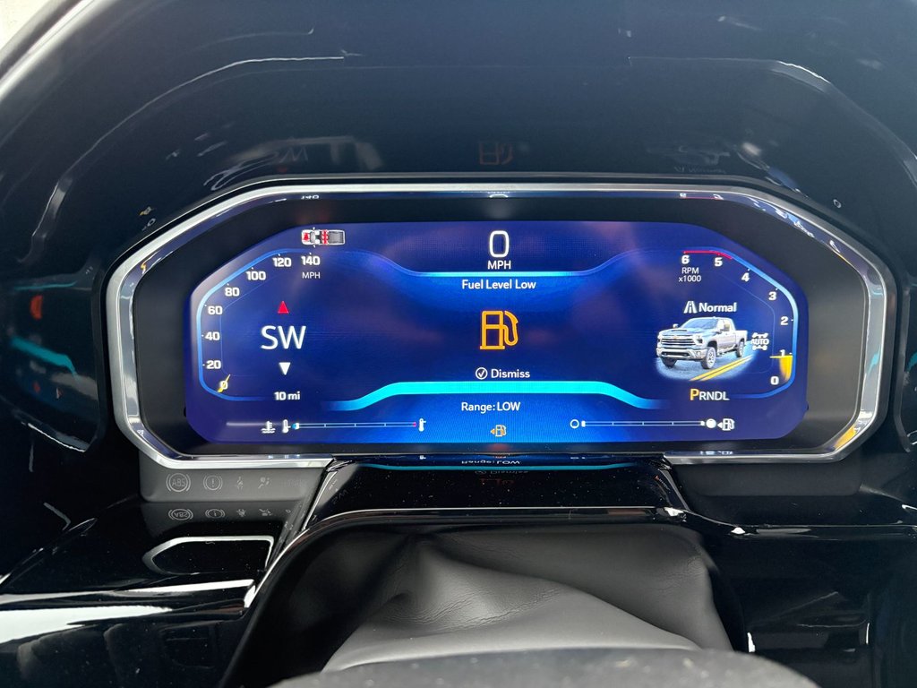 Chevrolet Silverado 2500 HD  2026 à Saint-Eustache, Québec - 10 - w1024h768px