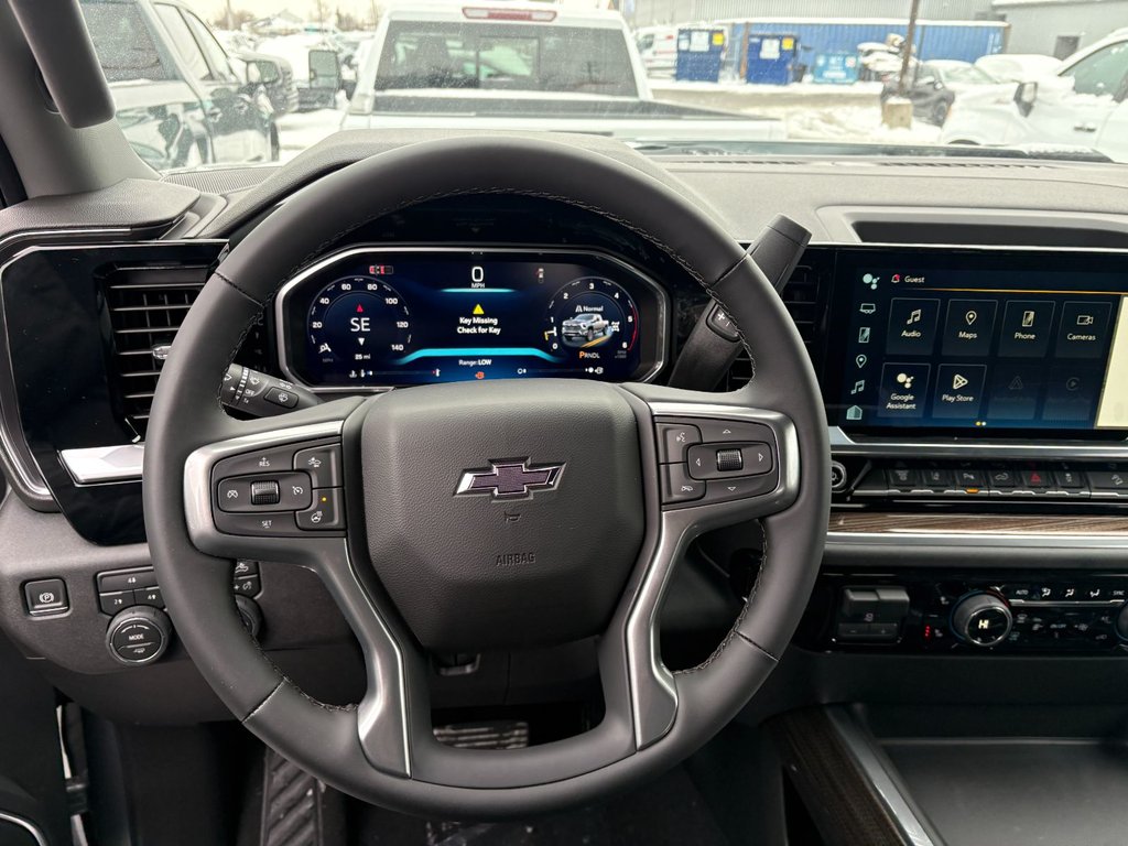 Chevrolet Silverado 2500 HD  2026 à Saint-Eustache, Québec - 6 - w1024h768px