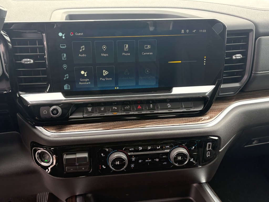 Chevrolet Silverado 2500 HD  2026 à Saint-Eustache, Québec - 13 - w1024h768px