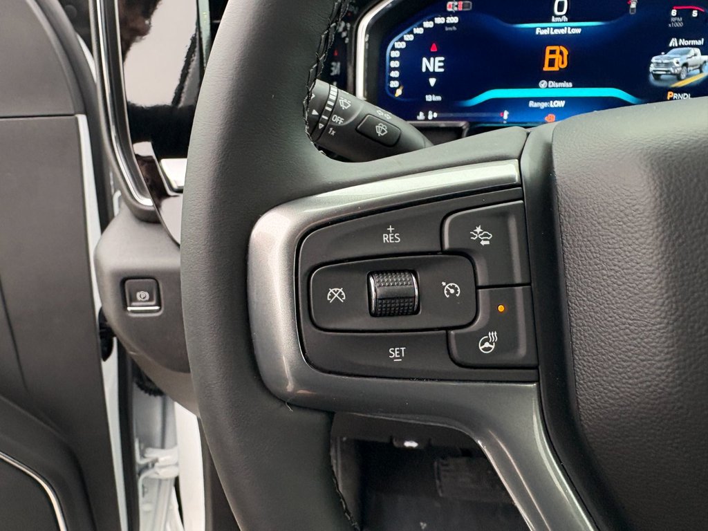 Chevrolet Silverado 2500 HD  2026 à Saint-Eustache, Québec - 7 - w1024h768px