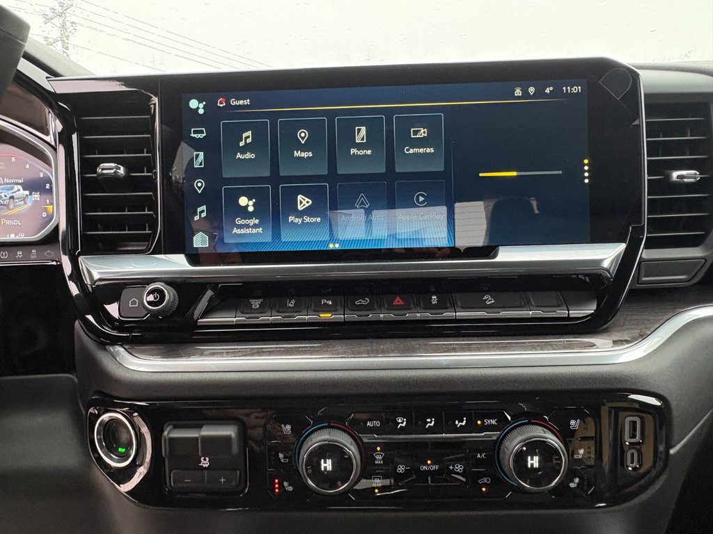 Chevrolet Silverado 2500 HD  2026 à Saint-Eustache, Québec - 10 - w1024h768px