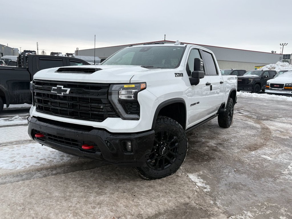 Chevrolet Silverado 2500 HD  2026 à Saint-Eustache, Québec - 3 - w1024h768px