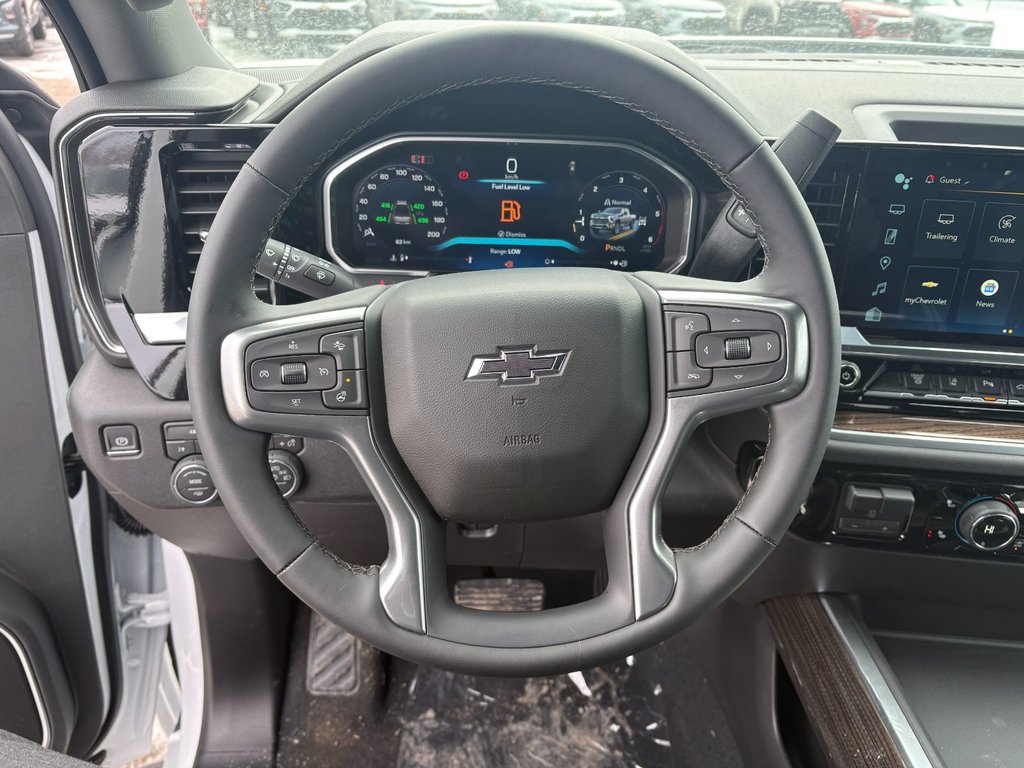 Chevrolet Silverado 2500 HD  2026 à Saint-Eustache, Québec - 8 - w1024h768px