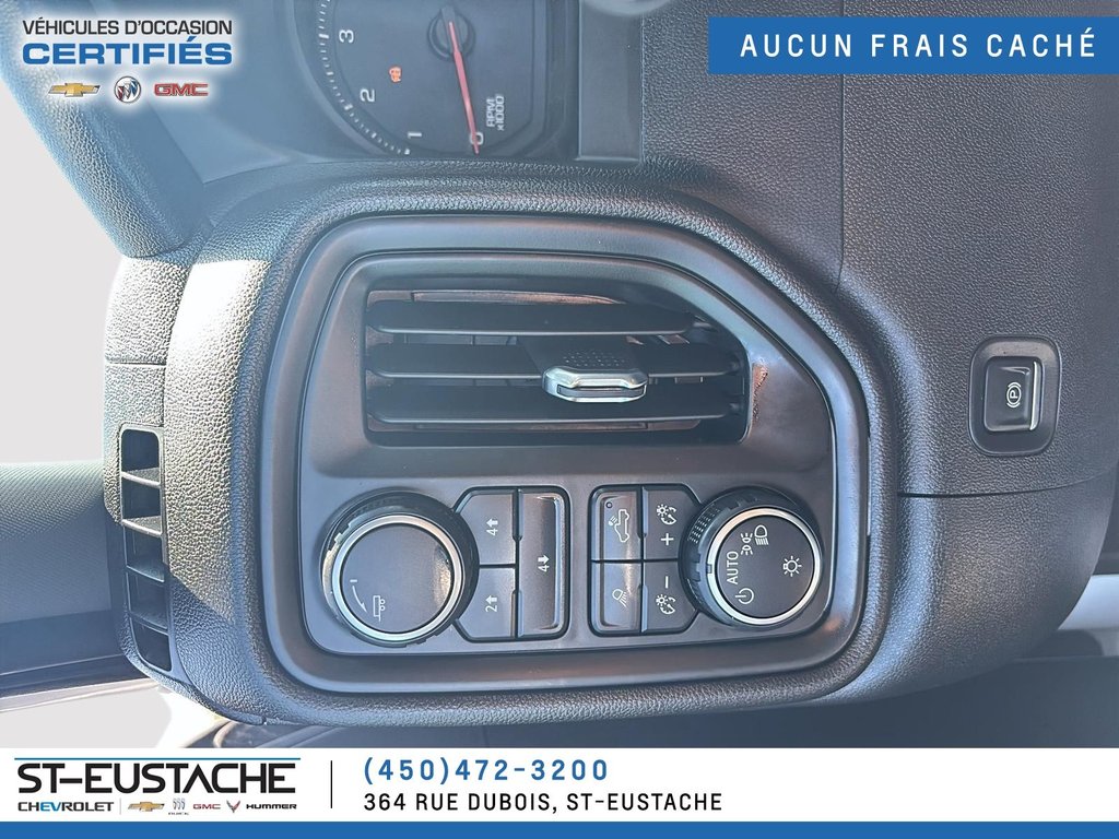 Chevrolet Silverado 2500HD  2024 à Saint-Eustache, Québec - 11 - w1024h768px