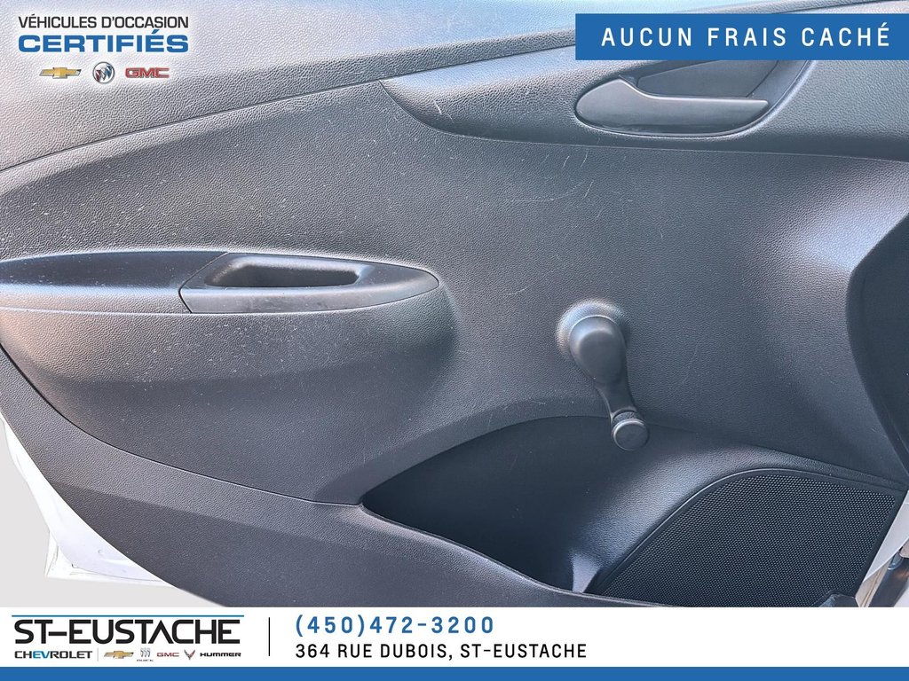 Chevrolet Spark  2020 à Saint-Eustache, Québec - 7 - w1024h768px