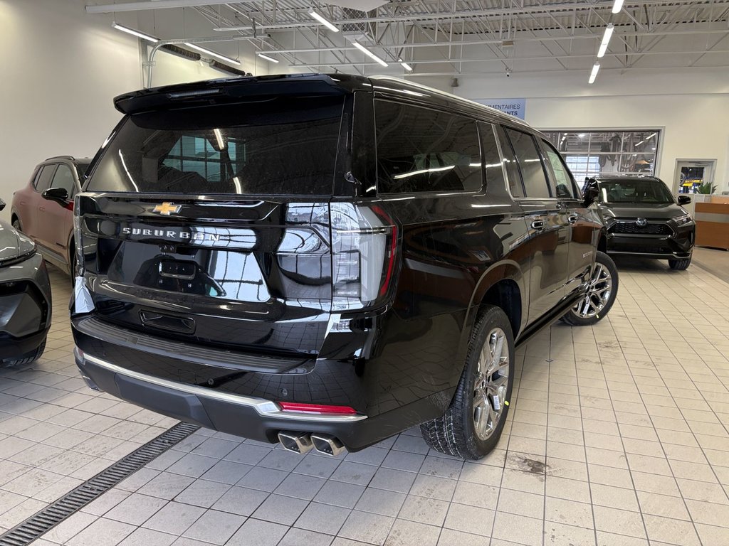 Chevrolet Suburban  2026 à Saint-Eustache, Québec - 4 - w1024h768px