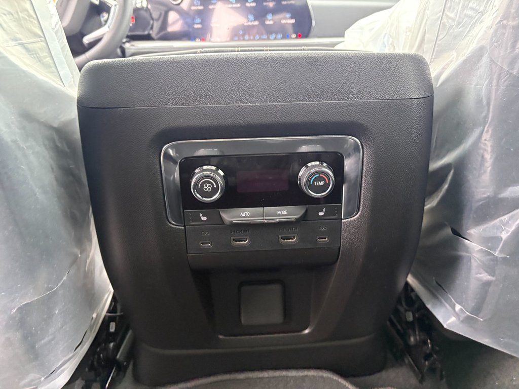 Chevrolet Tahoe  2026 à Saint-Eustache, Québec - 19 - w1024h768px