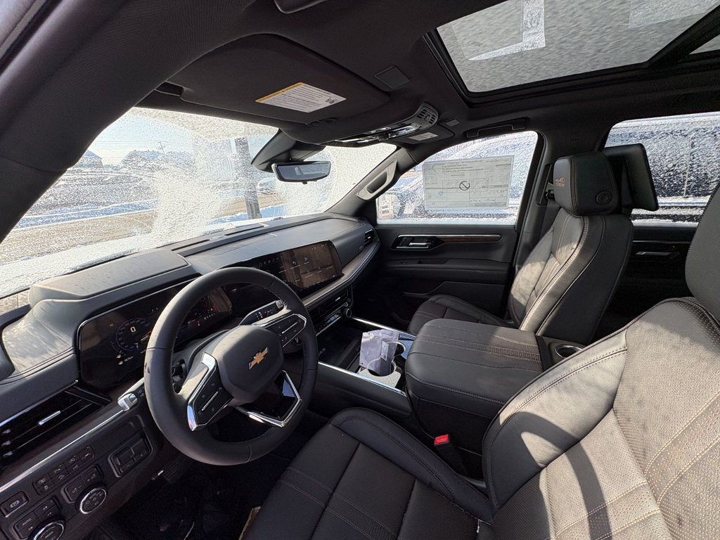 2026 Chevrolet Tahoe in Saint-Eustache, Quebec - 18 - w1024h768px