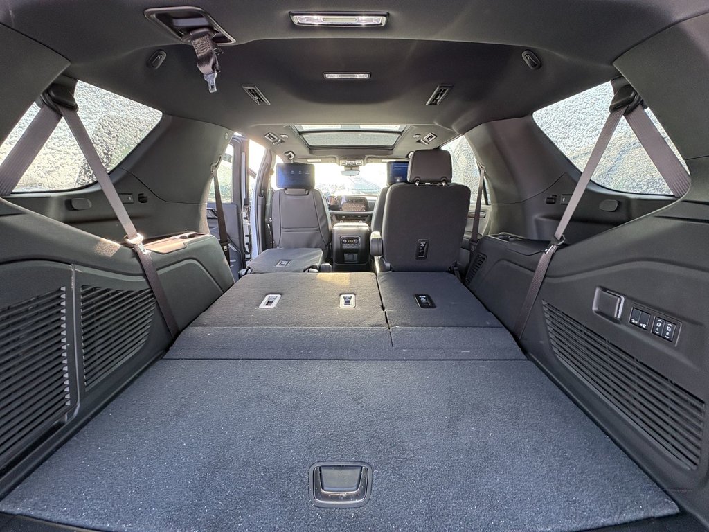 2026 Chevrolet Tahoe in Saint-Eustache, Quebec - 26 - w1024h768px