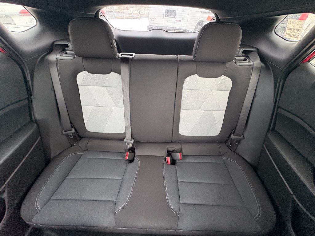 Chevrolet Trax  2026 à Saint-Eustache, Québec - 12 - w1024h768px