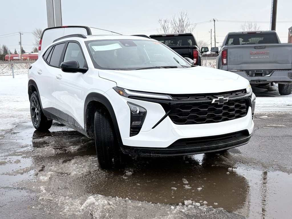 2026 Chevrolet Trax in Saint-Eustache, Quebec - 2 - w1024h768px