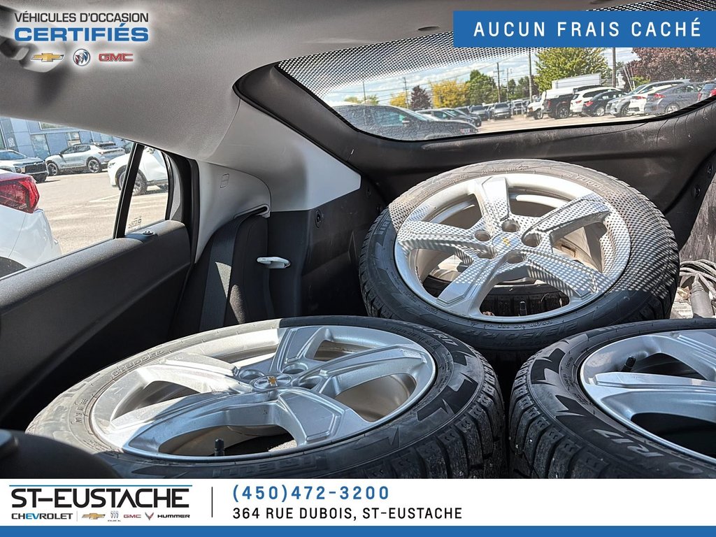 Chevrolet Volt  2018 à Saint-Eustache, Québec - 11 - w1024h768px
