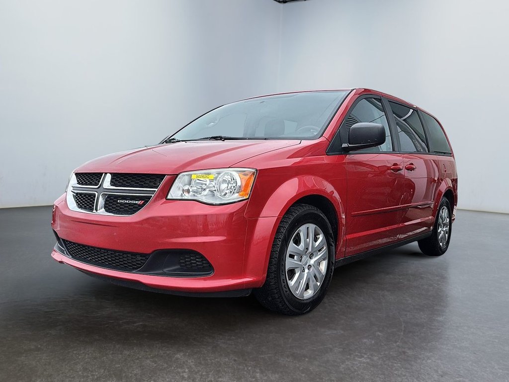 Dodge Grand Caravan  2014 à Saint-Eustache, Québec - 1 - w1024h768px