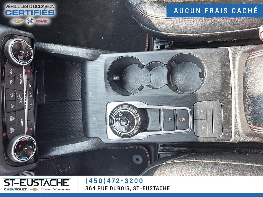 Ford Escape  2022 à Saint-Eustache, Québec - 12 - w1024h768px