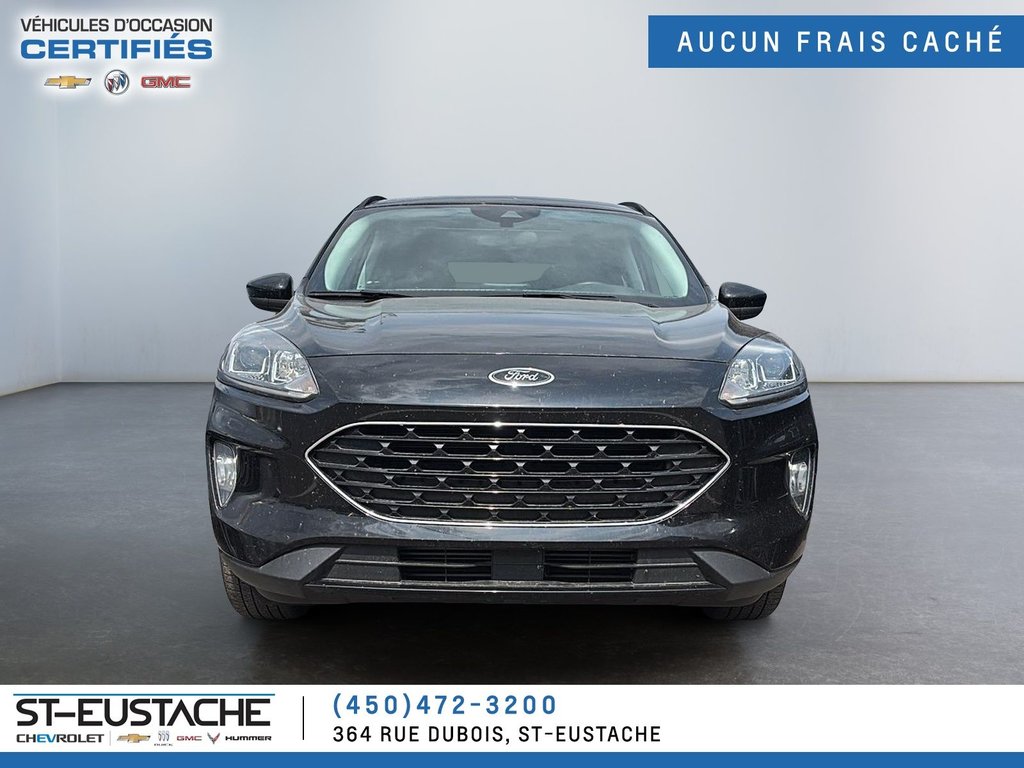 Ford Escape  2022 à Saint-Eustache, Québec - 2 - w1024h768px
