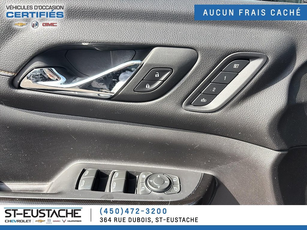 GMC Acadia  2023 à Saint-Eustache, Québec - 2 - w1024h768px