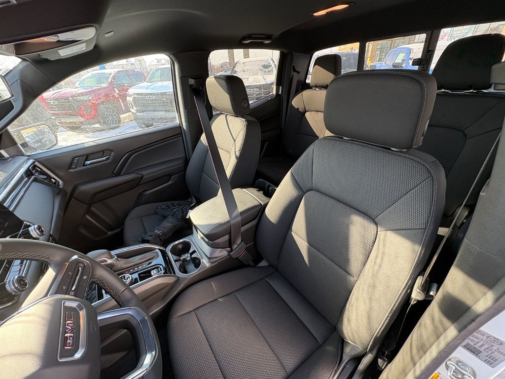 GMC Canyon  2025 à Saint-Eustache, Québec - 12 - w1024h768px