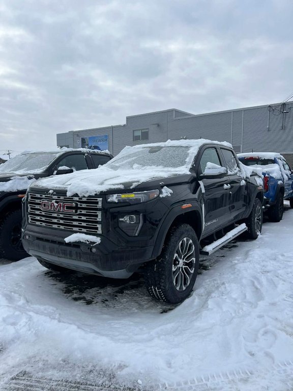 2025 GMC Canyon in Saint-Eustache, Quebec - 1 - w1024h768px