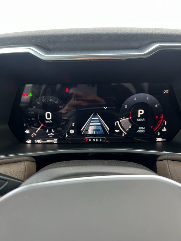 2025 GMC Canyon in Saint-Eustache, Quebec - 6 - w1024h768px