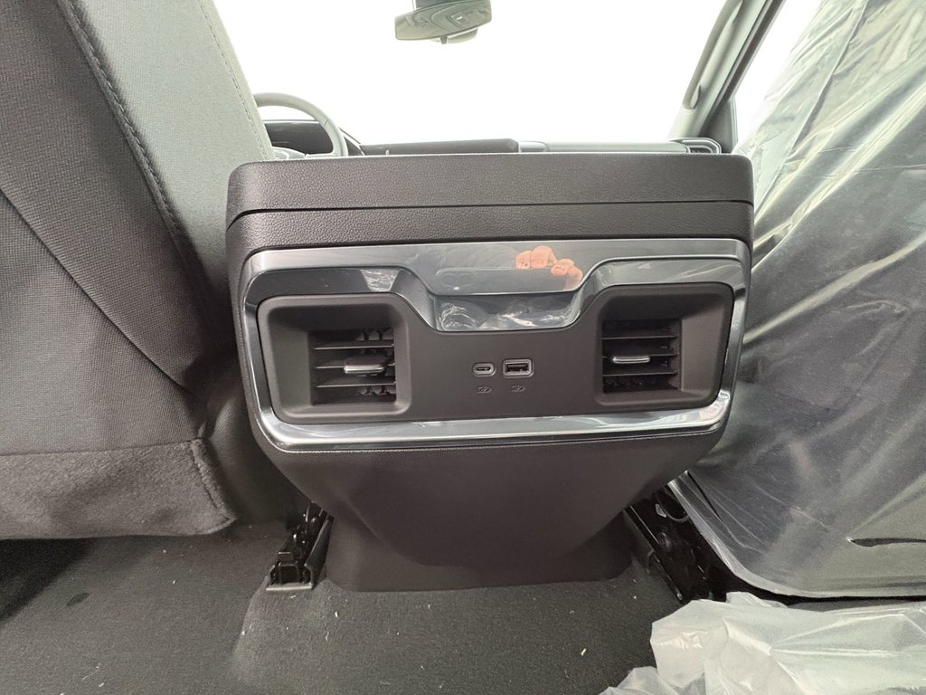 GMC Sierra 1500  2026 à Saint-Eustache, Québec - 15 - w1024h768px