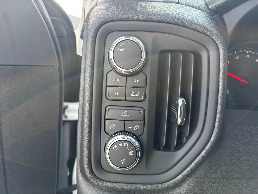 2026 GMC Sierra 1500 in Saint-Eustache, Quebec - 13 - w1024h768px